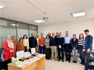 İşletme Bölümünde Öğrenci Akademisyen İdari Personel Buluşması