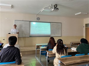 Kalite çalışmaları kapsamında Bologna Bilgi Paketlerinin Öğrencilerle Paylaşılması