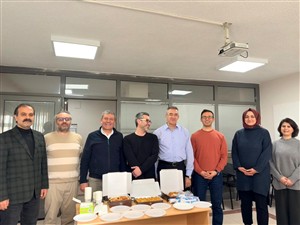 İşletme Bölümünde Öğrenci Akademisyen İdari Personel Buluşması